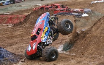 4x4-truck-640x480-71410511.jpeg