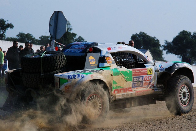 4x4-truck-640x480-34592162.jpeg