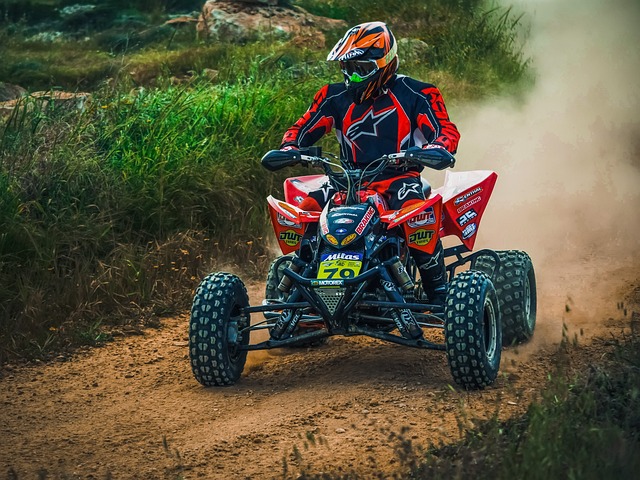 Unleashing Power: 4×4 Systems & Brownsville’s Heavy-Duty Truck Parts Guide
