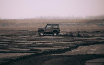 4x4-truck-640x480-73992584.jpeg